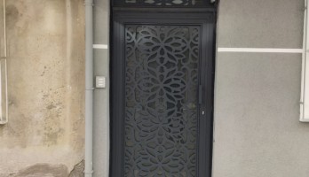 thumb Lazer Kesim Metal Ferforje Camlı Apartman Giriş Kapısı