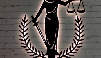 Adalet Tanrısı Themis Heykeli Metal Tablo