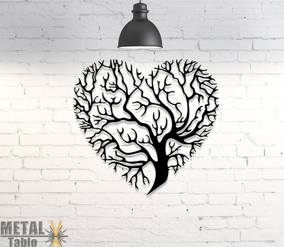 Kalp Desenli Ağaç Lazer Kesim Metal Tablo
